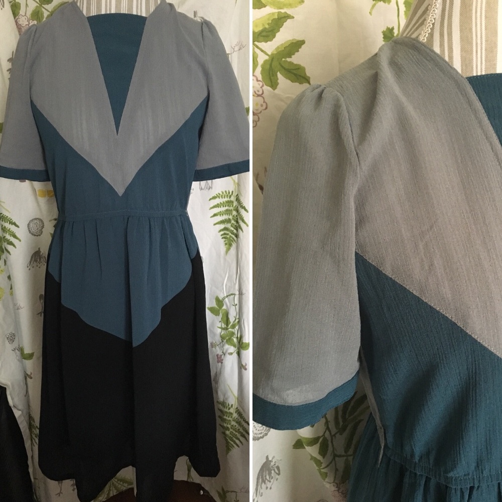 ⬇️ Beautiful Vintage Dress from Japan